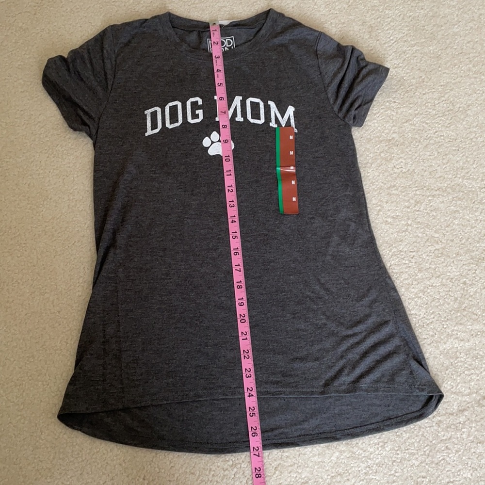 NWT! Dog Mom Tee 🐾 - Picture 8 of 8